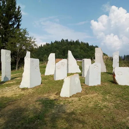 Hillside Bio With Mountain View